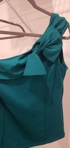 The Limited Single Sleeve top